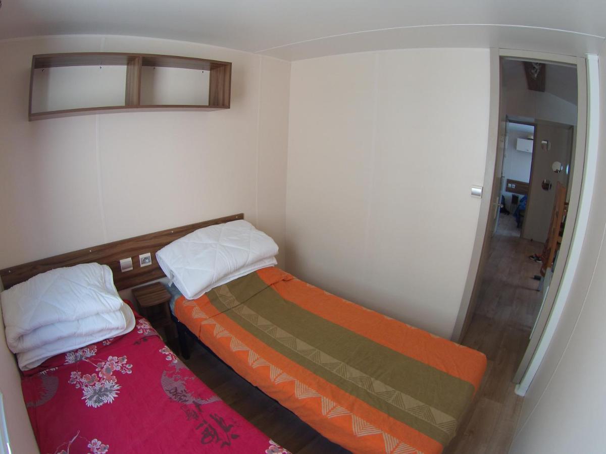La Carabasse / Mazet 69 Hotel วีอัส ภายนอก รูปภาพ
